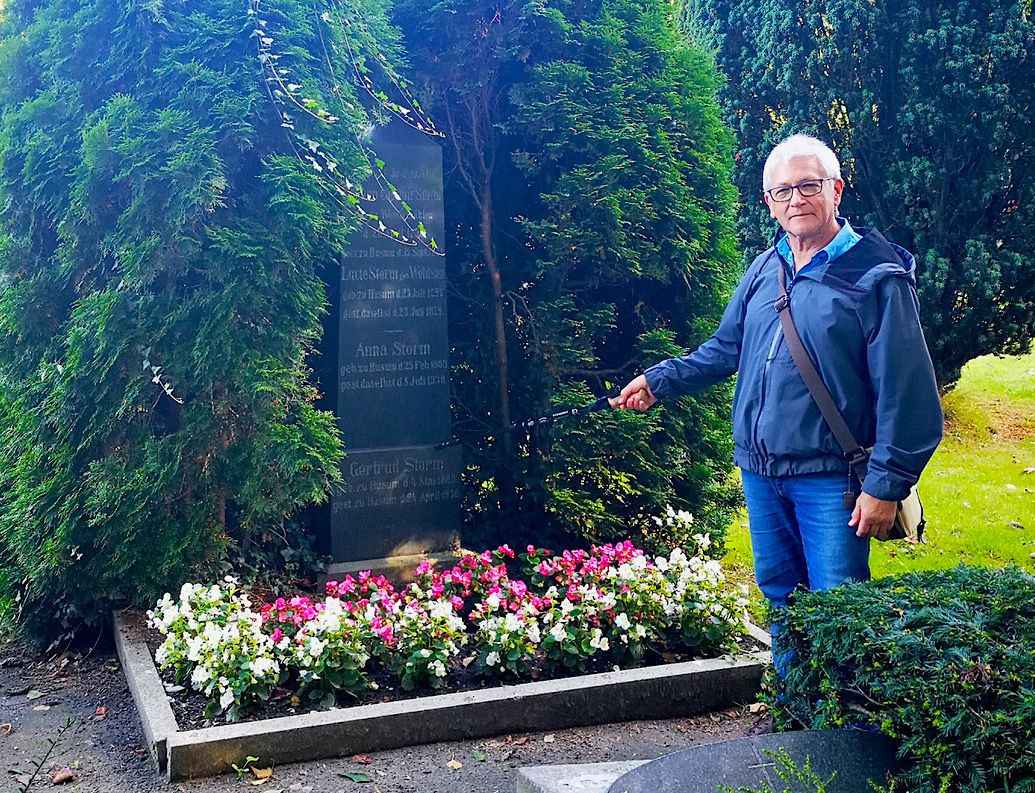 Ein Stadtführer im Quartier